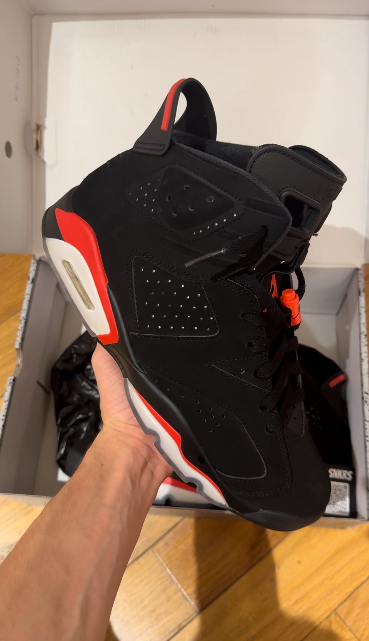 Air Jordan 6 Retro ‘Infrared’ 2019